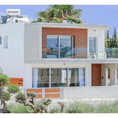 Villa Coral Peyia Exterior photo